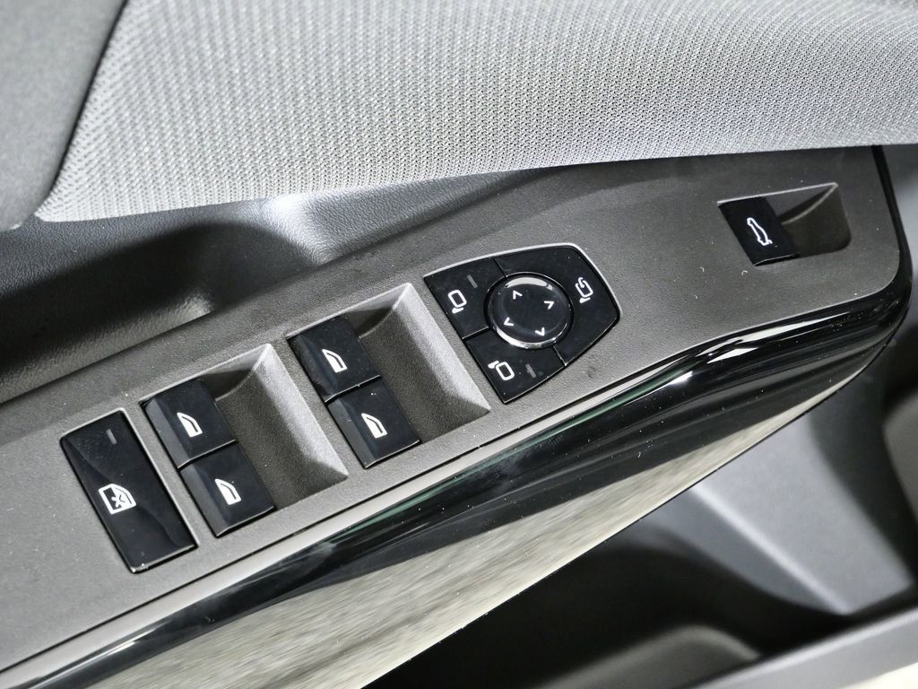 Thumbnail: 2026 BMW X3 - 37