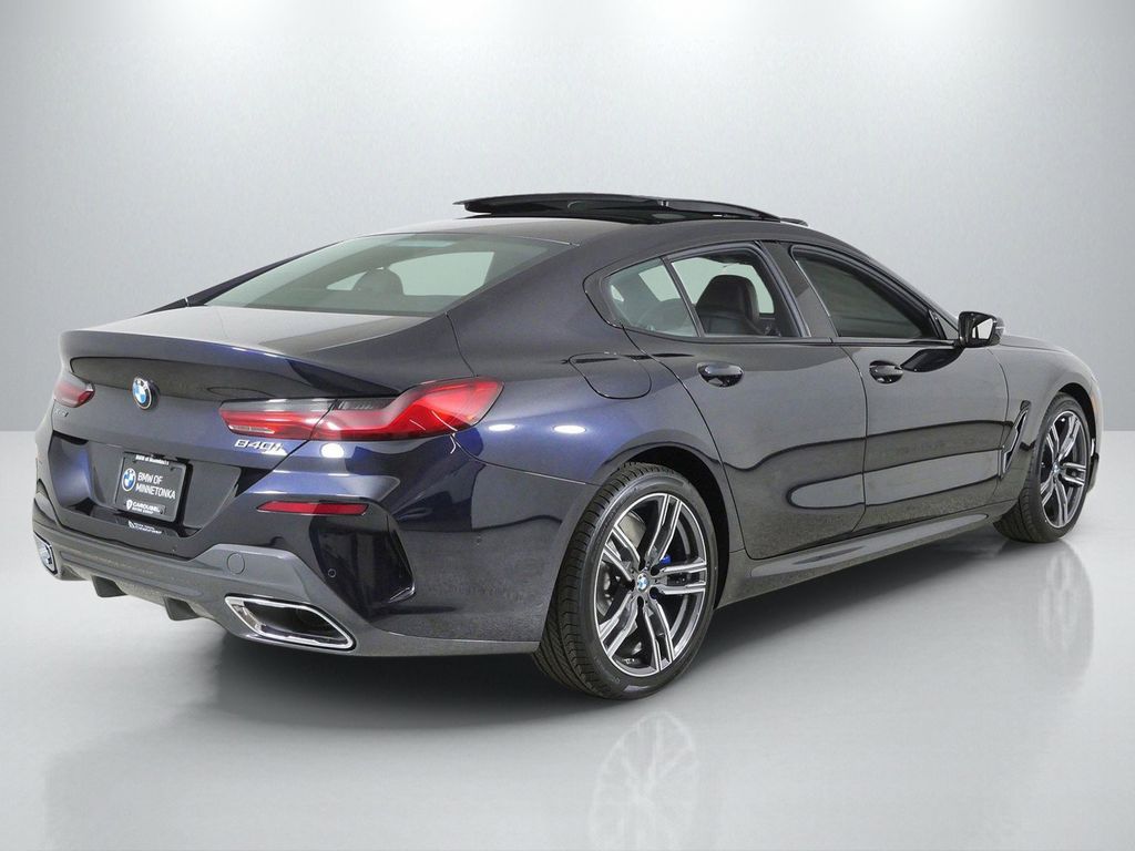 Thumbnail: 2026 BMW 8 Series - 9