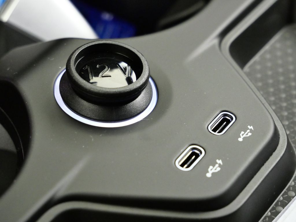 Thumbnail: 2026 BMW iX - 48