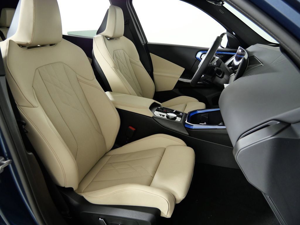 Thumbnail: 2026 BMW X3 - 24