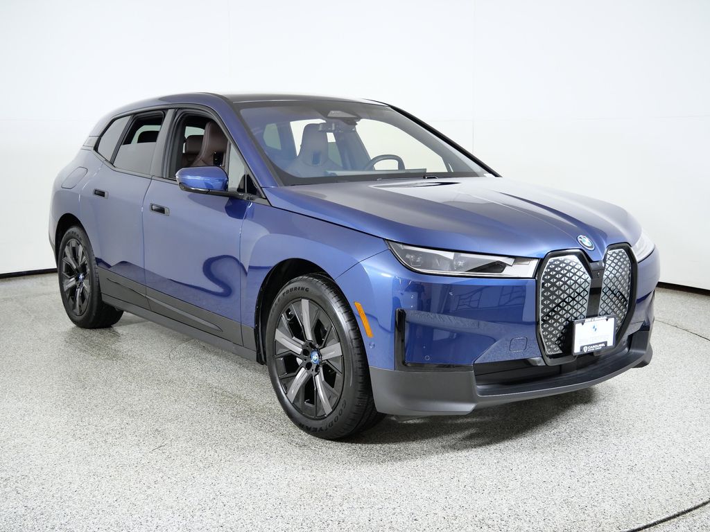 Thumbnail: 2025 BMW iX - 9