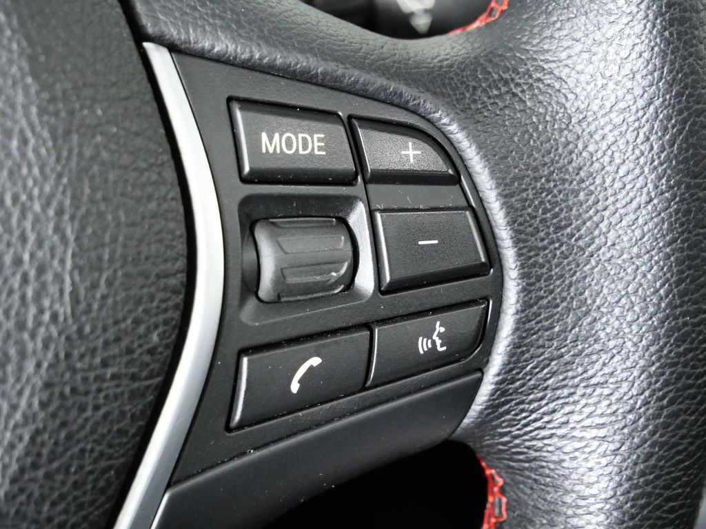 Thumbnail: 2013 BMW 3 Series - 39