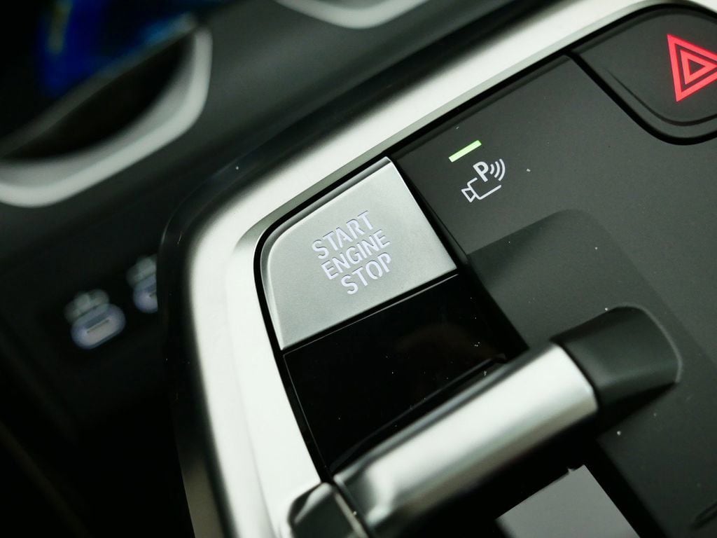 Thumbnail: 2025 BMW X1 - 50
