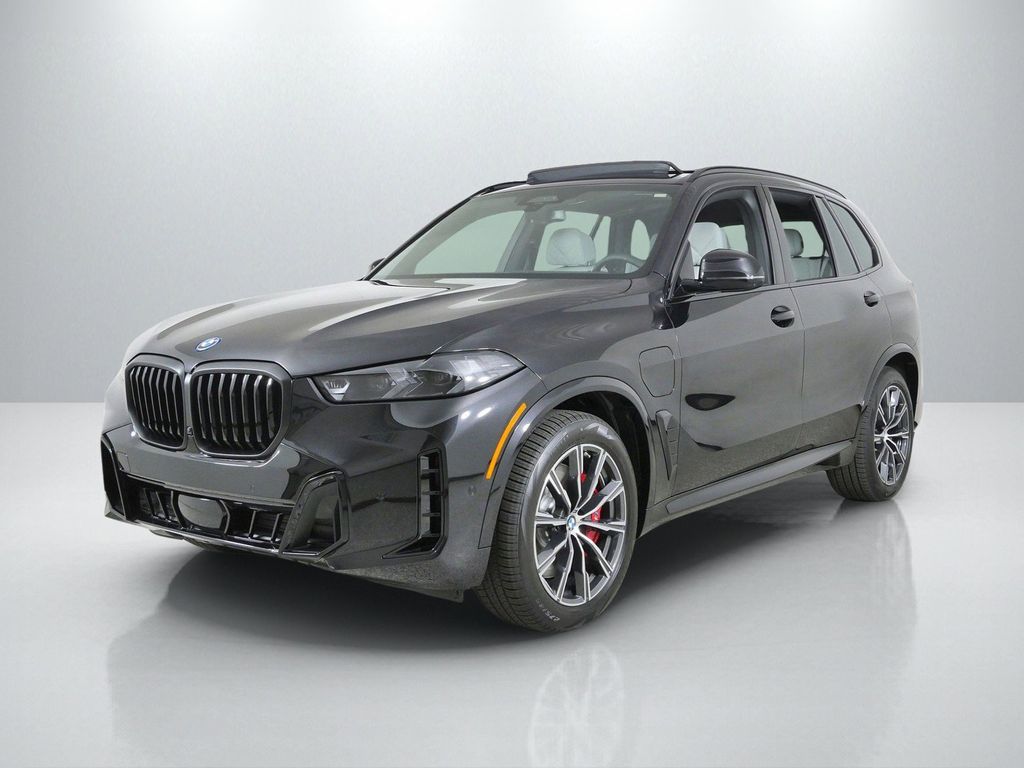 Thumbnail: 2026 BMW X5 - 1