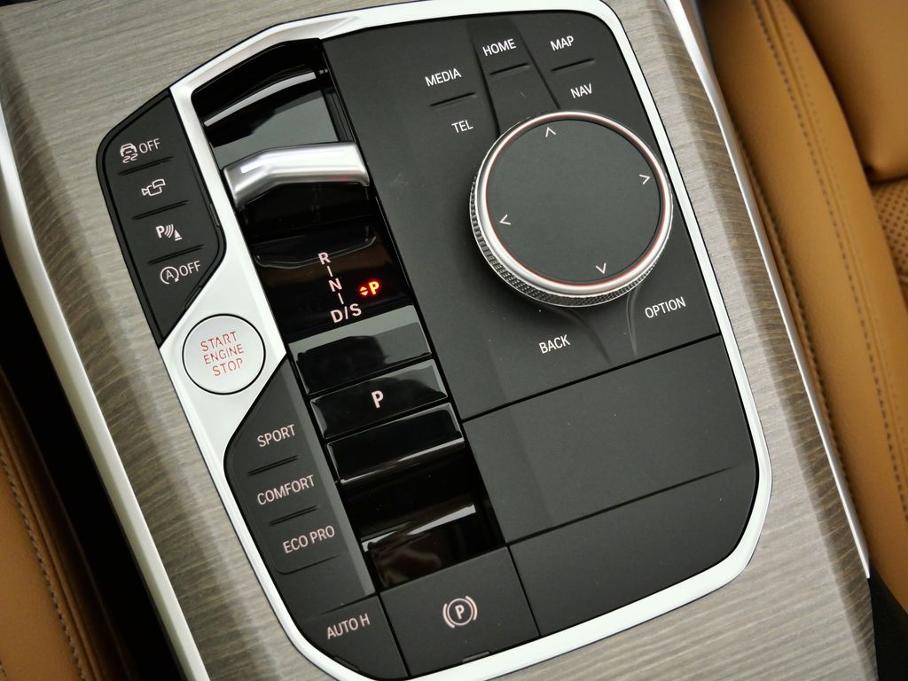 Thumbnail: 2025 BMW 3 Series - 48