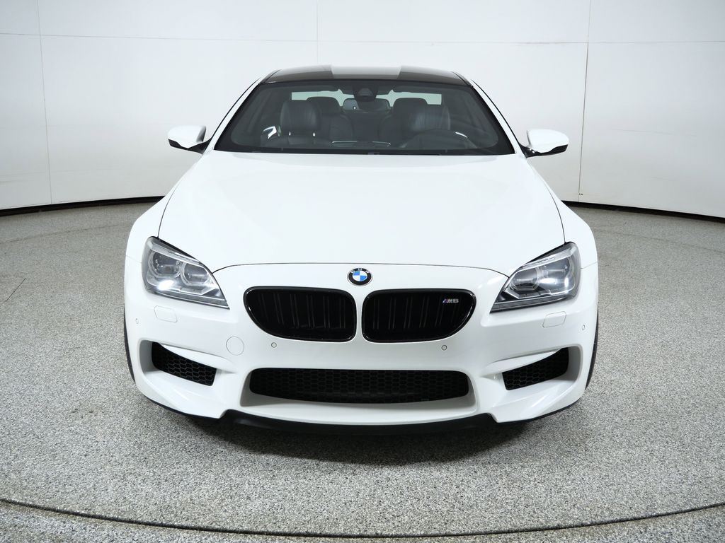 Thumbnail: 2015 BMW M6 - 3