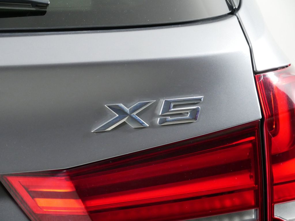 2016 BMW X5 xDrive35i 12