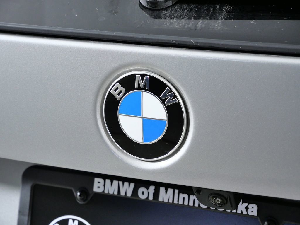 Thumbnail: 2026 BMW X1 - 13