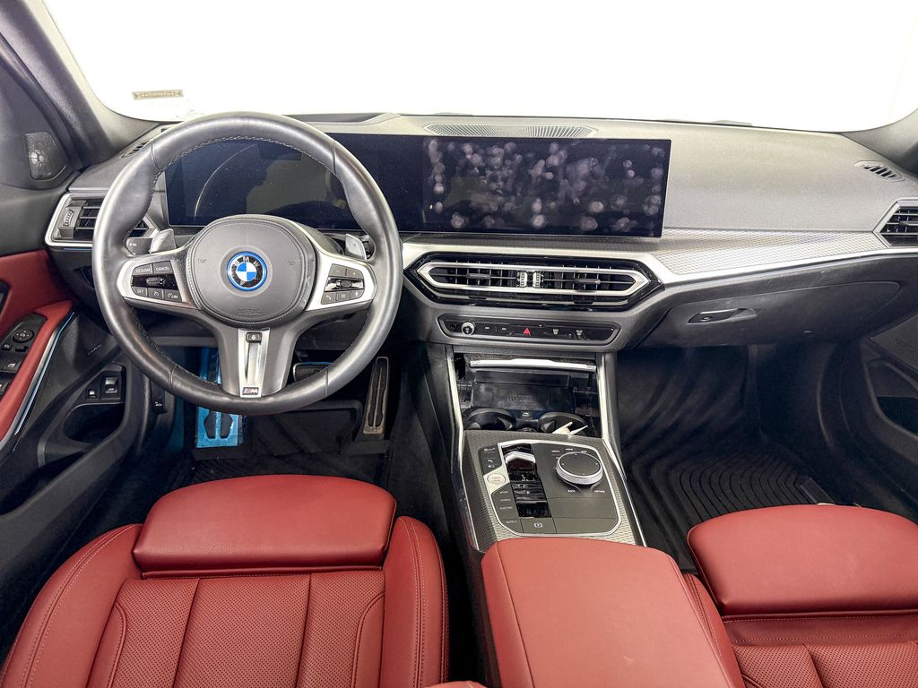 Thumbnail: 2023 BMW 3 Series - 9