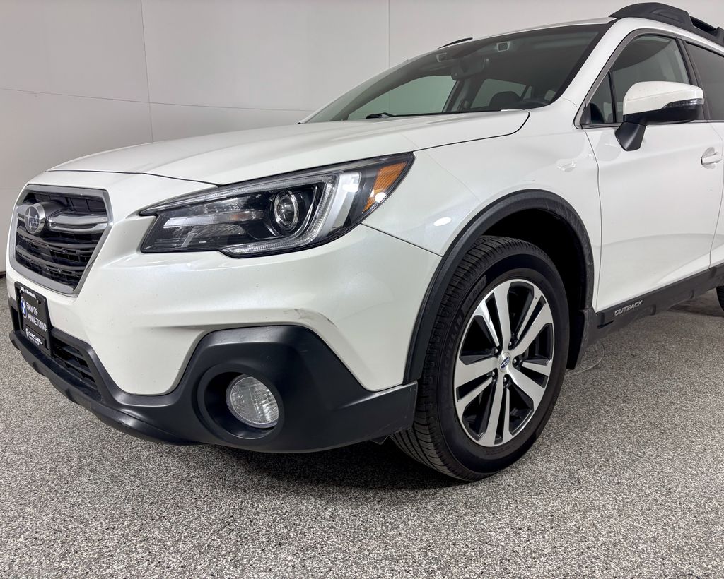 Thumbnail: 2019 Subaru Outback - 5