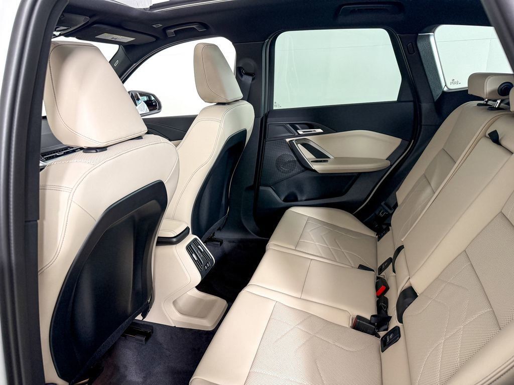 Thumbnail: 2025 BMW X1 - 30