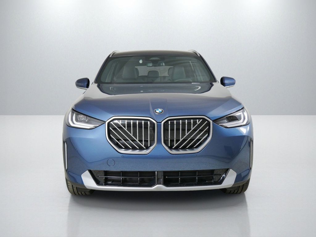 Thumbnail: 2026 BMW X3 - 2