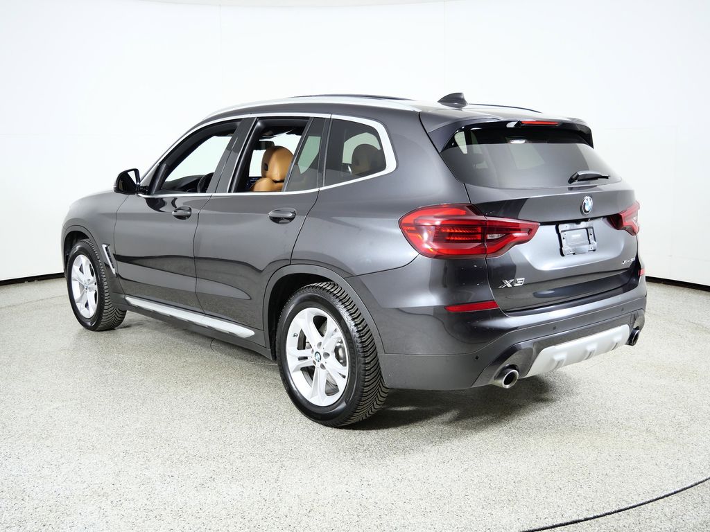 Thumbnail: 2021 BMW X3 - 15
