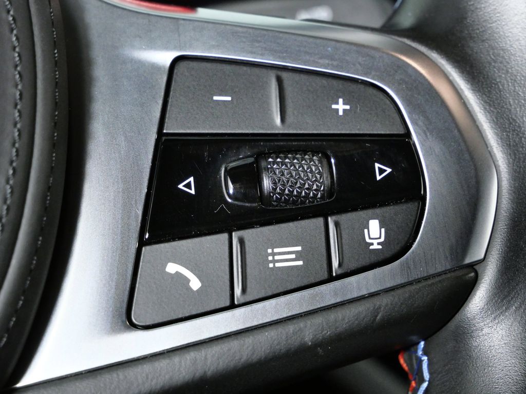 Thumbnail: 2023 BMW M2 - 38