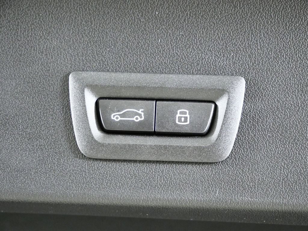 Thumbnail: 2026 BMW X3 - 28