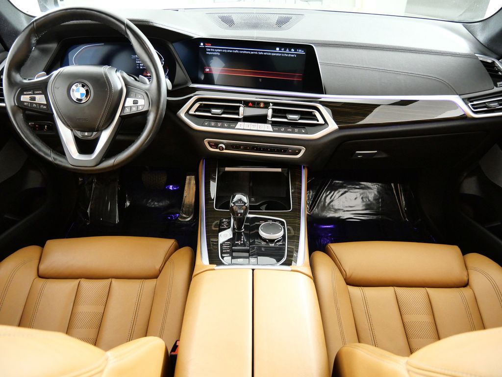 Thumbnail: 2021 BMW X5 - 6