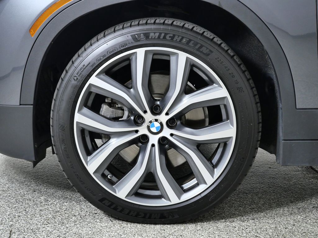 Thumbnail: 2020 BMW X2 - 18