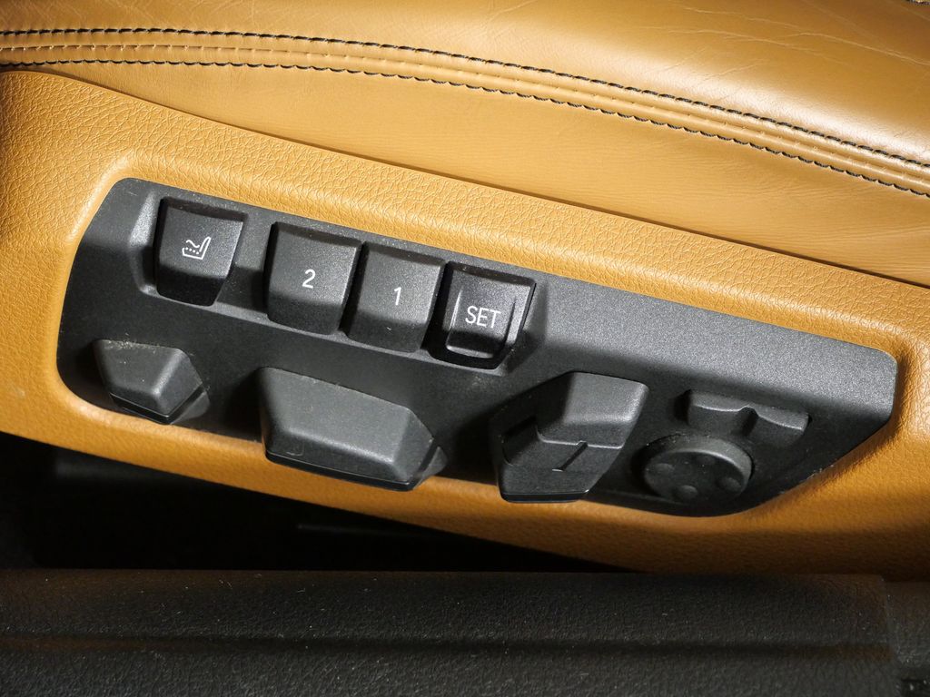 Thumbnail: 2018 BMW 6 Series - 39