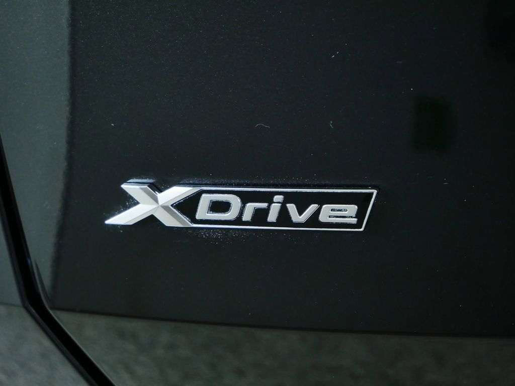 Thumbnail: 2026 BMW X3 - 14