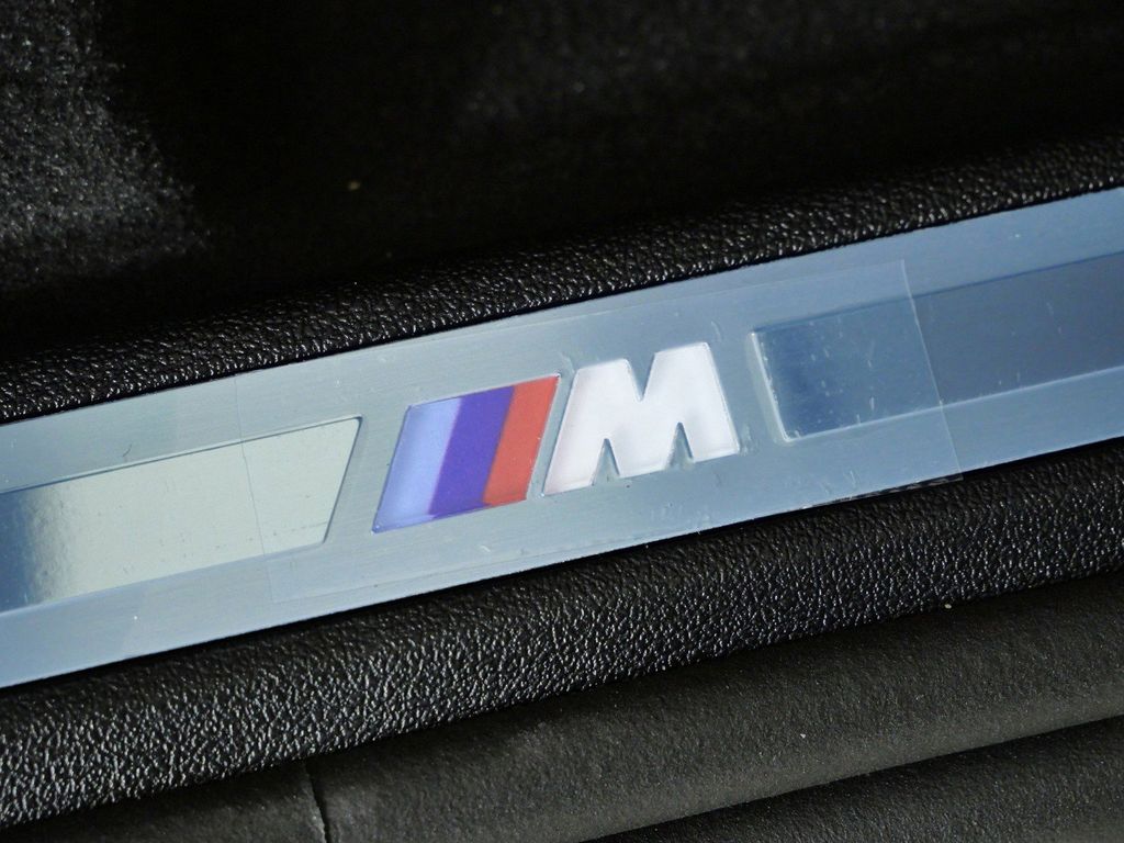 Thumbnail: 2026 BMW X5 - 23