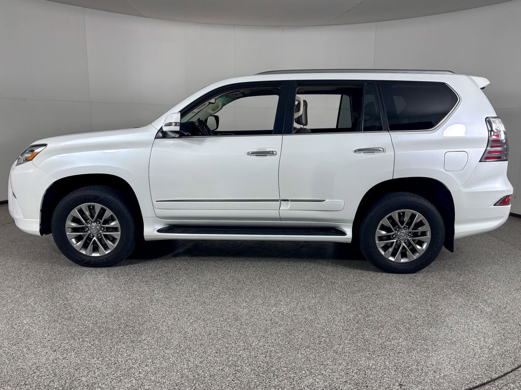 Thumbnail: 2014 Lexus GX - 6
