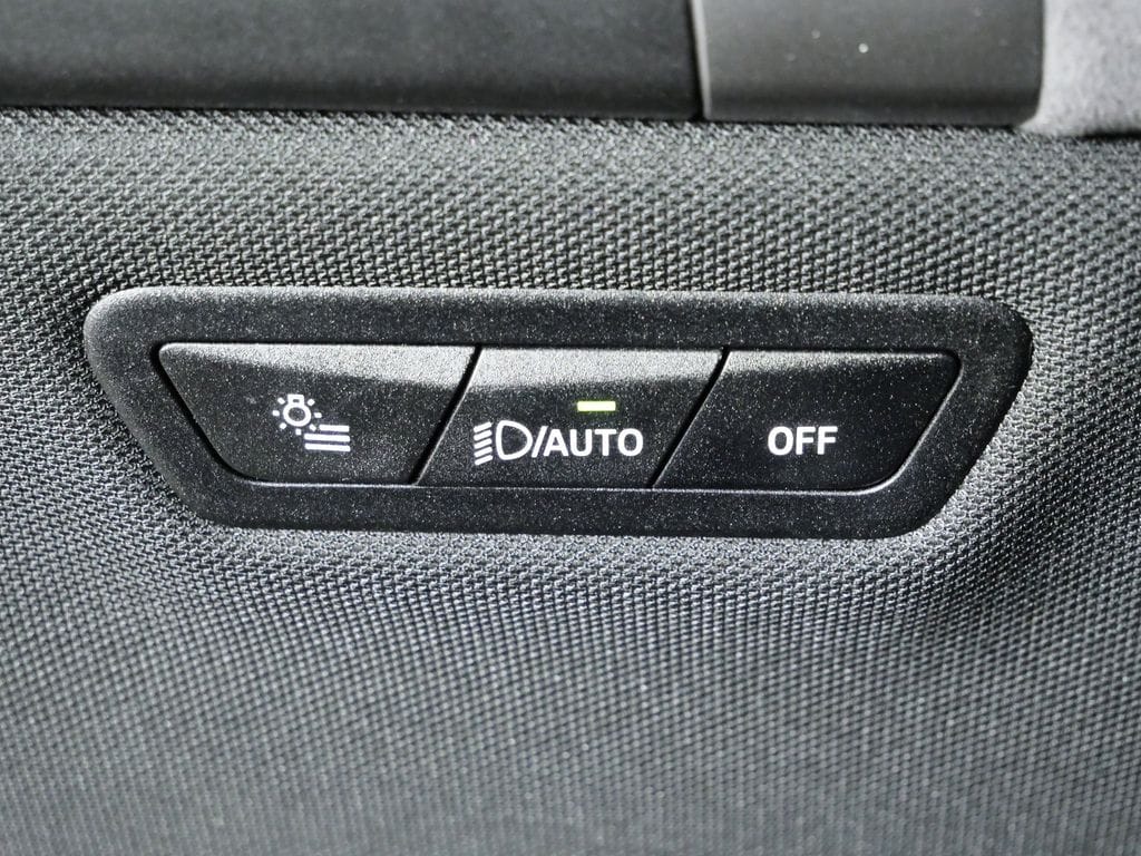 Thumbnail: 2026 BMW iX - 41