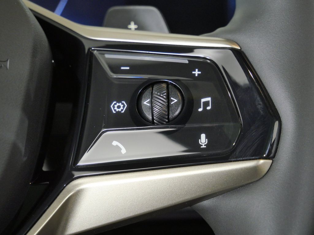 Thumbnail: 2025 BMW X3 - 43