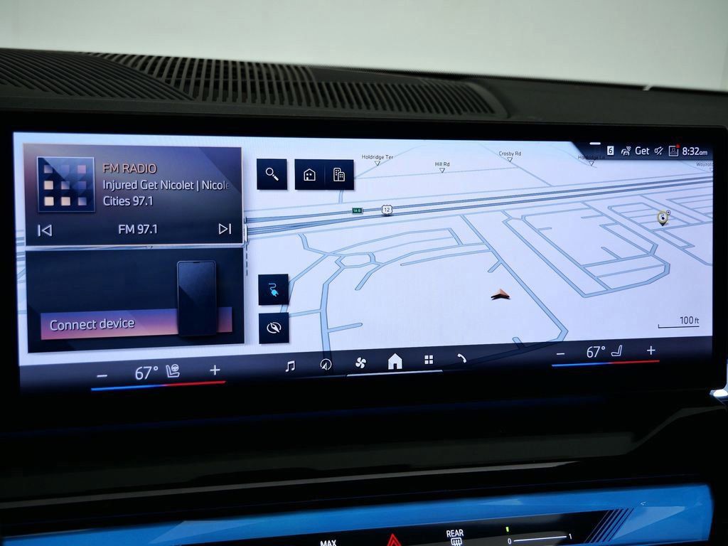 Thumbnail: 2026 BMW i5 - 42