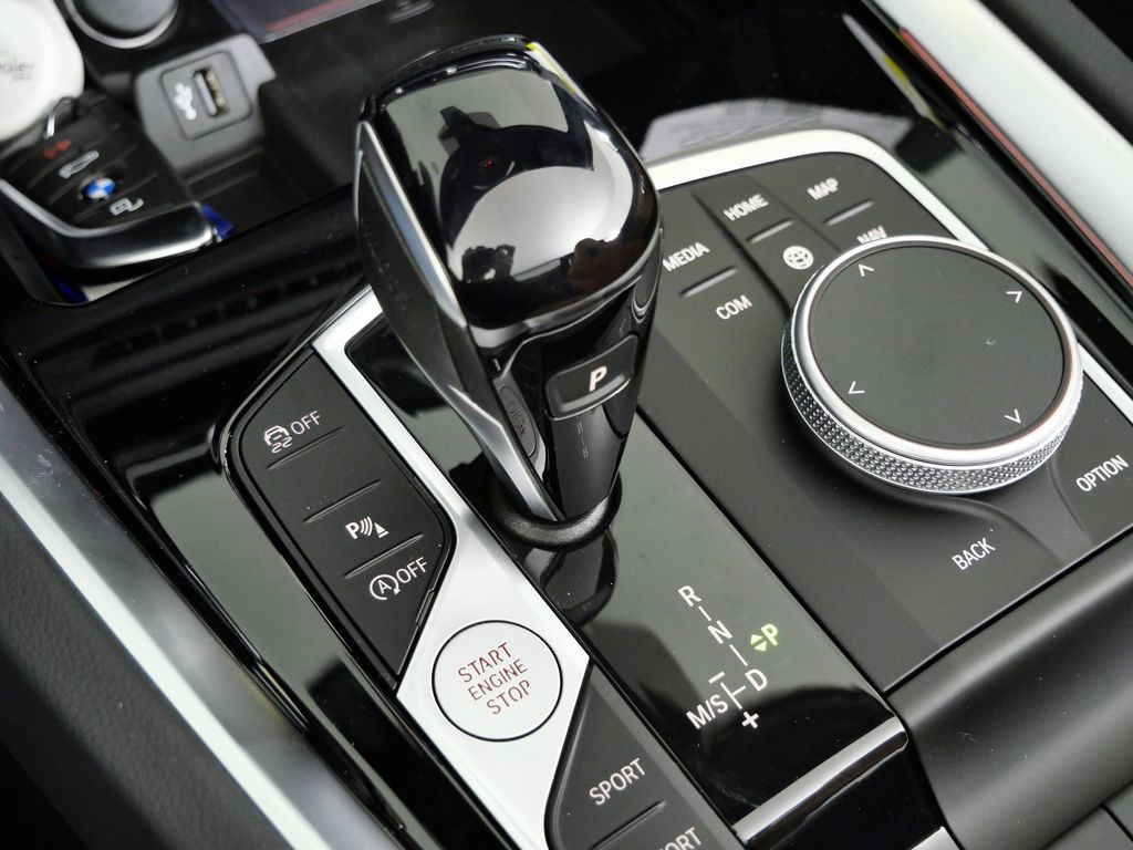 Thumbnail: 2026 BMW Z4 - 44