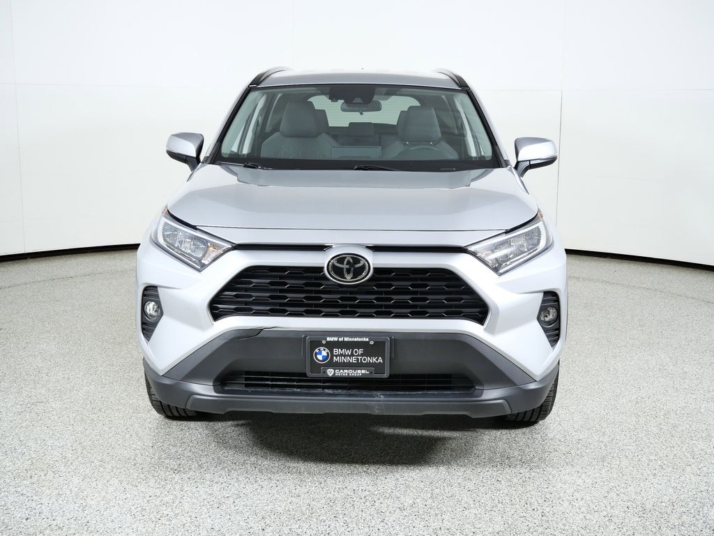 Thumbnail: 2021 Toyota RAV4 - 3
