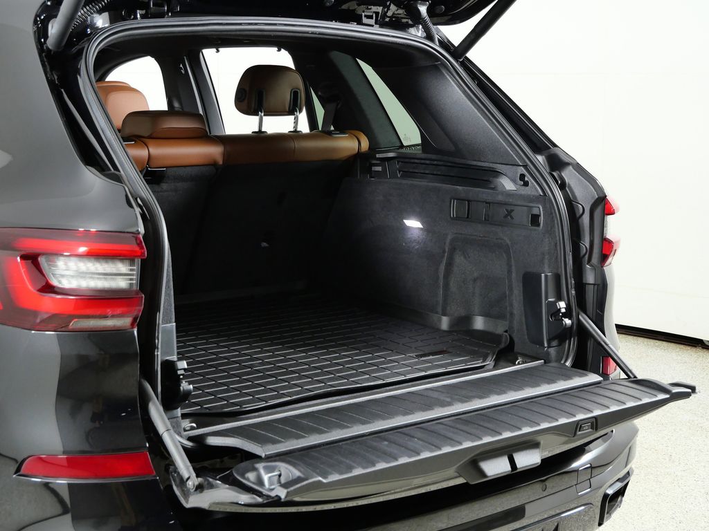 Thumbnail: 2023 BMW X5 - 33