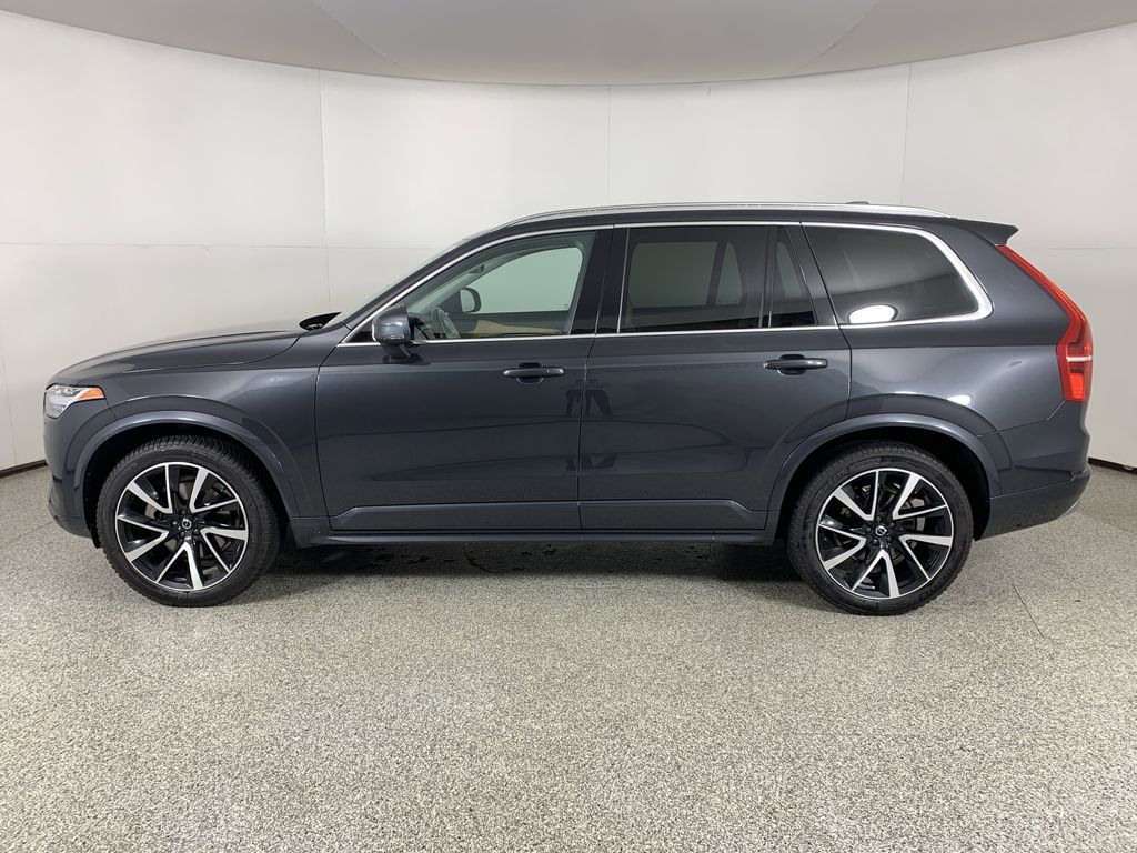 Thumbnail: 2022 Volvo XC90 - 5