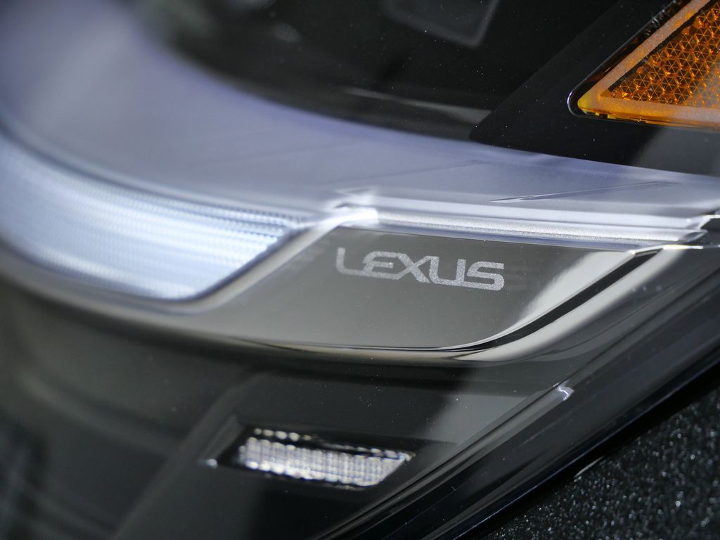 Thumbnail: 2025 Lexus LX - 5