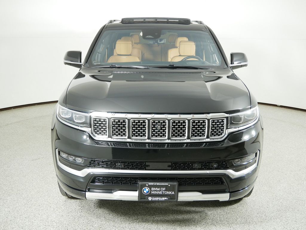 2022 Jeep Grand Wagoneer Series III 16