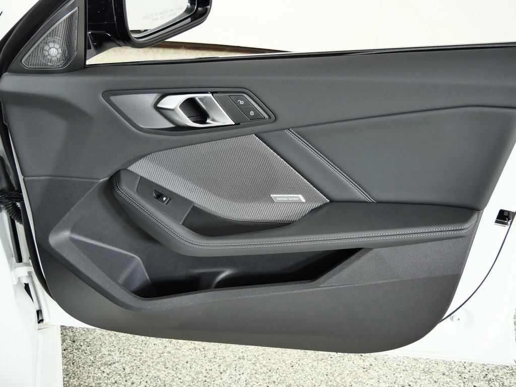 Thumbnail: 2026 BMW 2 Series - 21