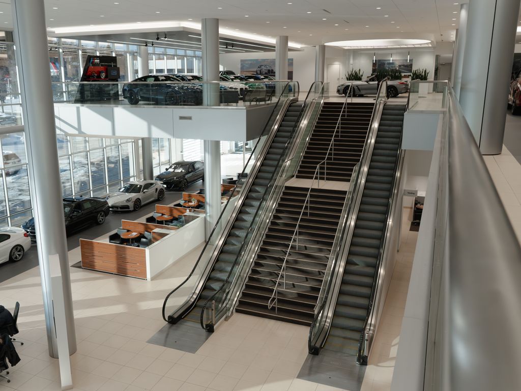 Thumbnail: 2024 BMW M3 - 22