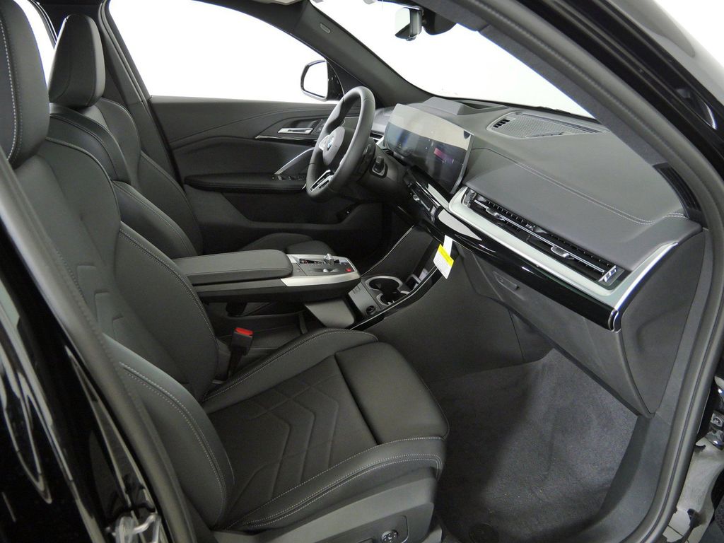 Thumbnail: 2026 BMW X2 - 20