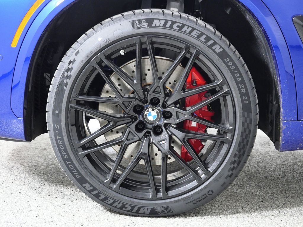 Thumbnail: 2026 BMW X5 - 17