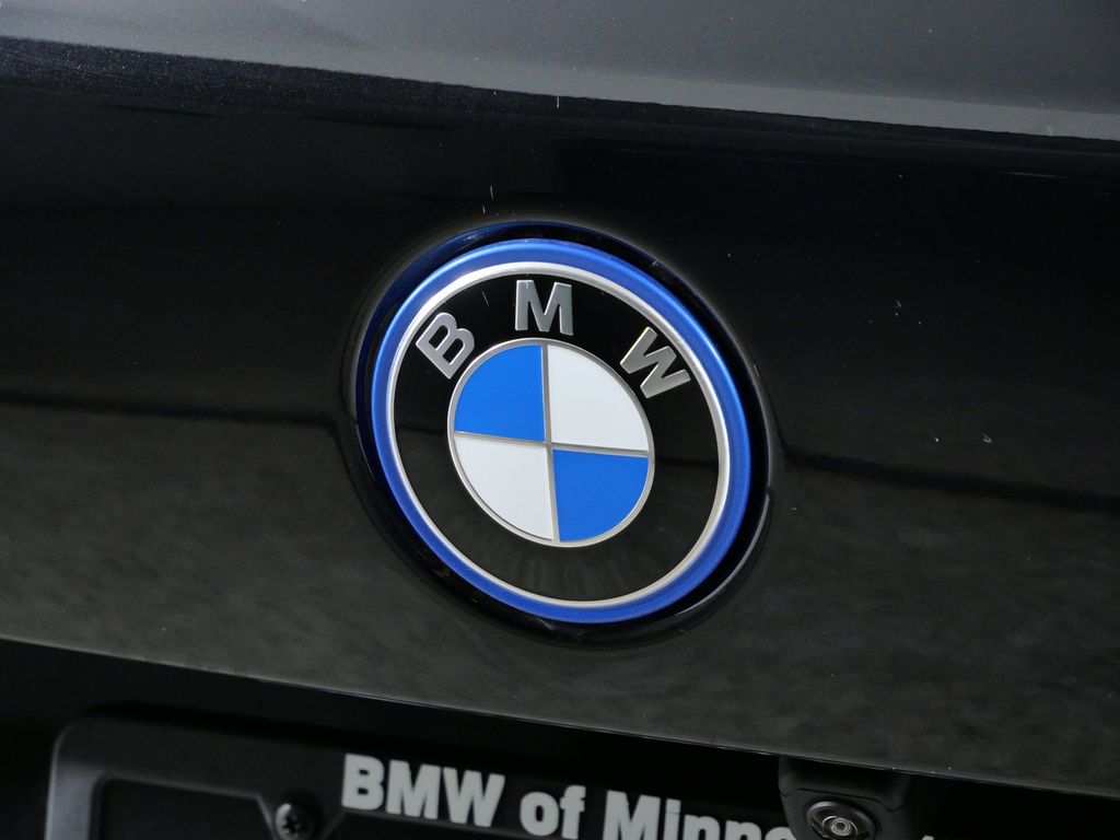 Thumbnail: 2026 BMW X5 - 11