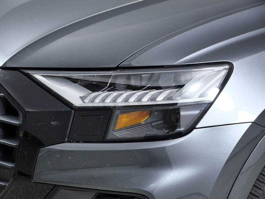 Thumbnail: 2023 Audi SQ8 - 4