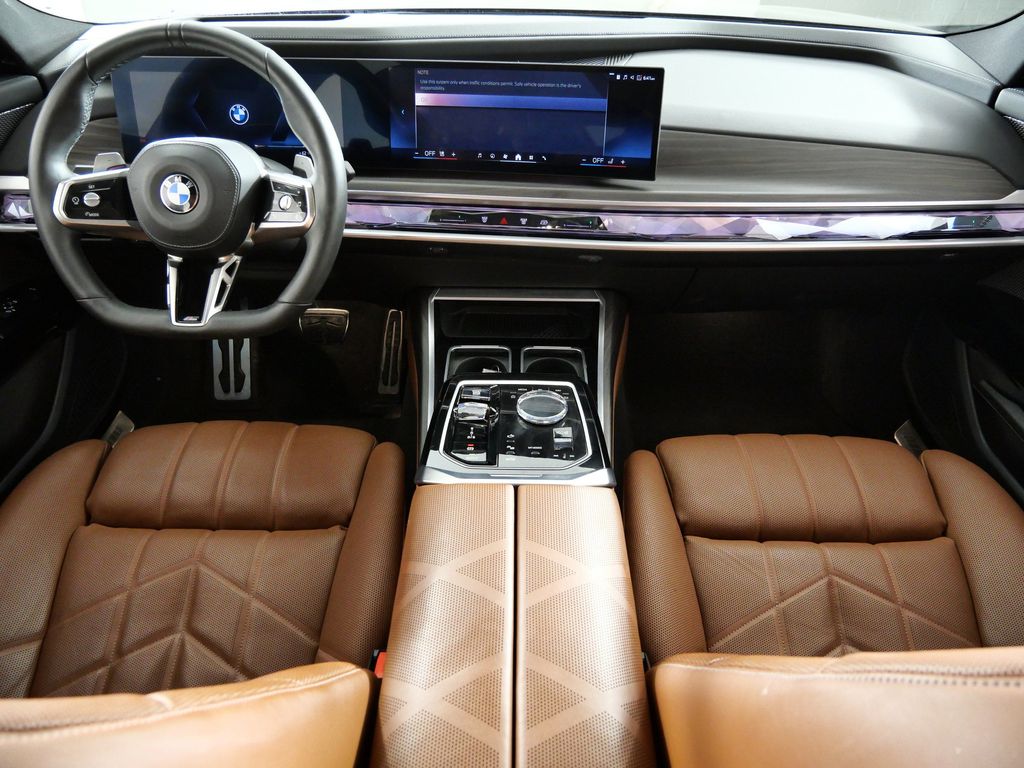 Thumbnail: 2023 BMW 7 Series - 6