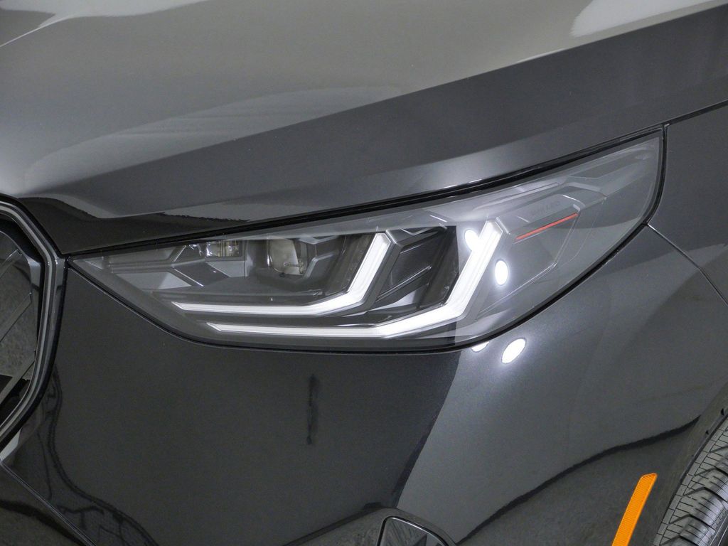 Thumbnail: 2026 BMW X3 - 3