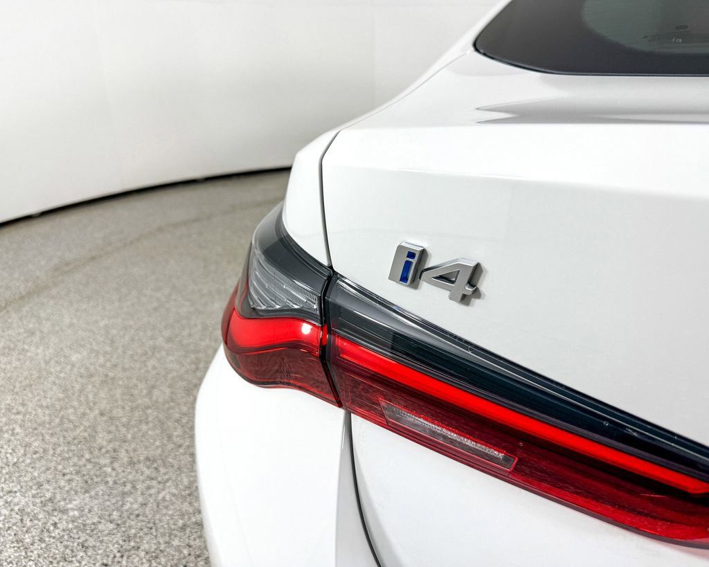 Thumbnail: 2025 BMW i4 - 16
