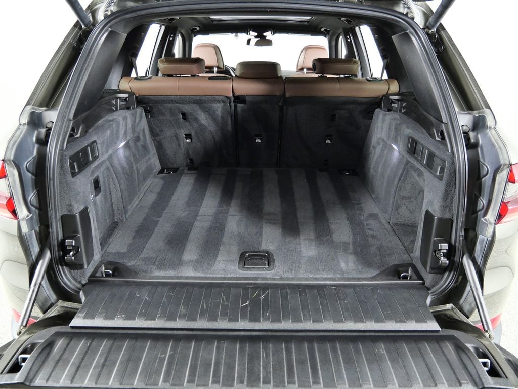 Thumbnail: 2020 BMW X5 - 28