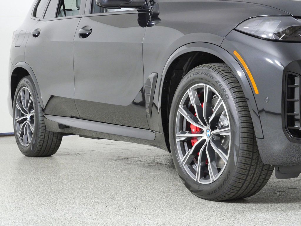 Thumbnail: 2026 BMW X5 - 6