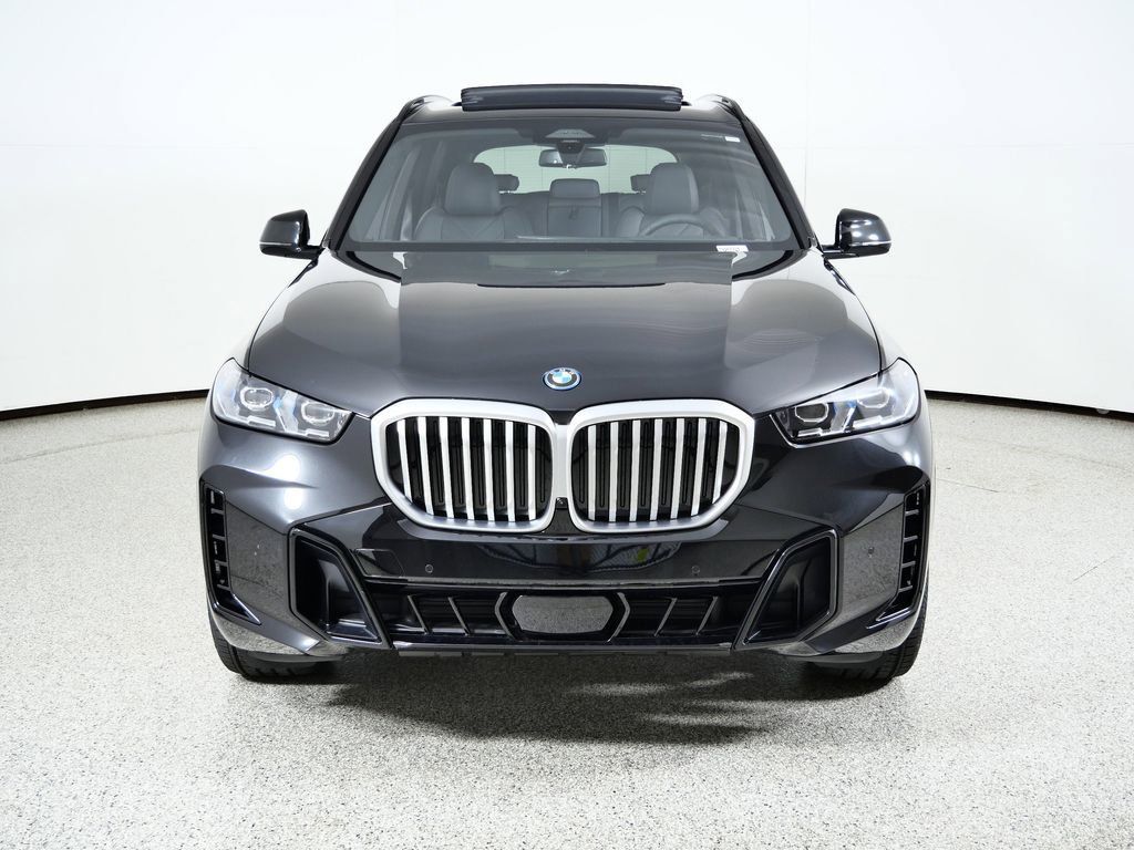 Thumbnail: 2026 BMW X5 - 4