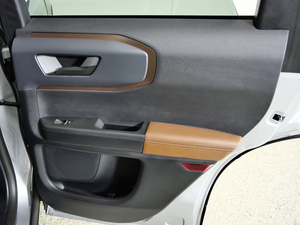 Thumbnail: 2021 Ford Bronco Sport - 24