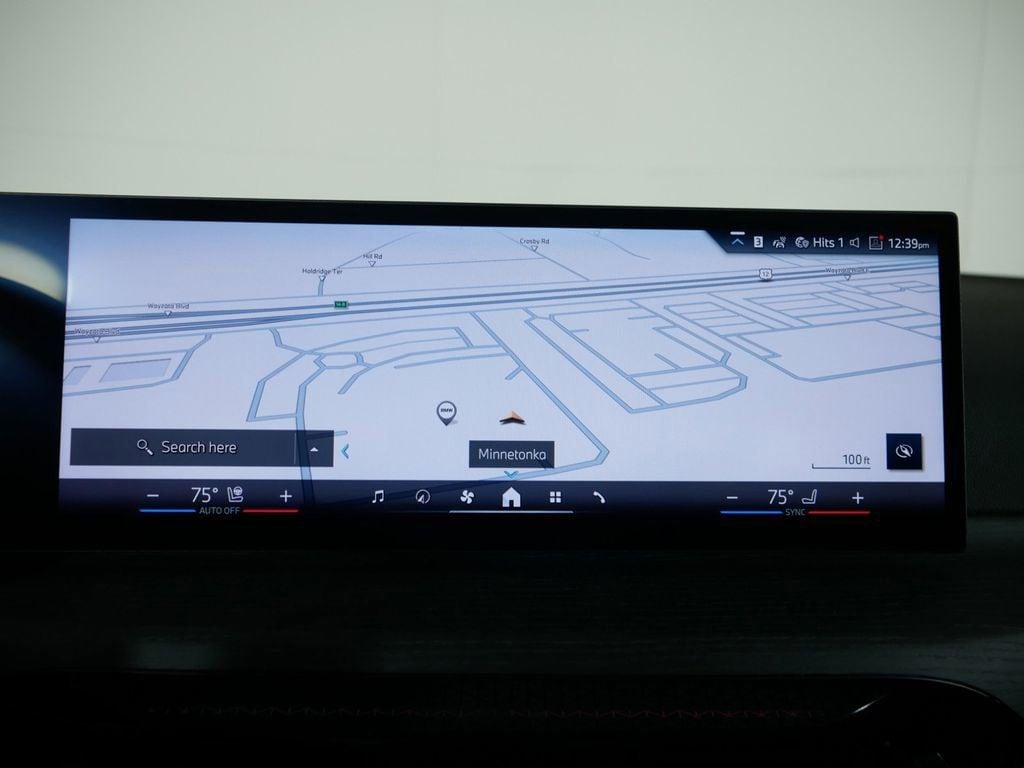 Thumbnail: 2025 BMW 3 Series - 44