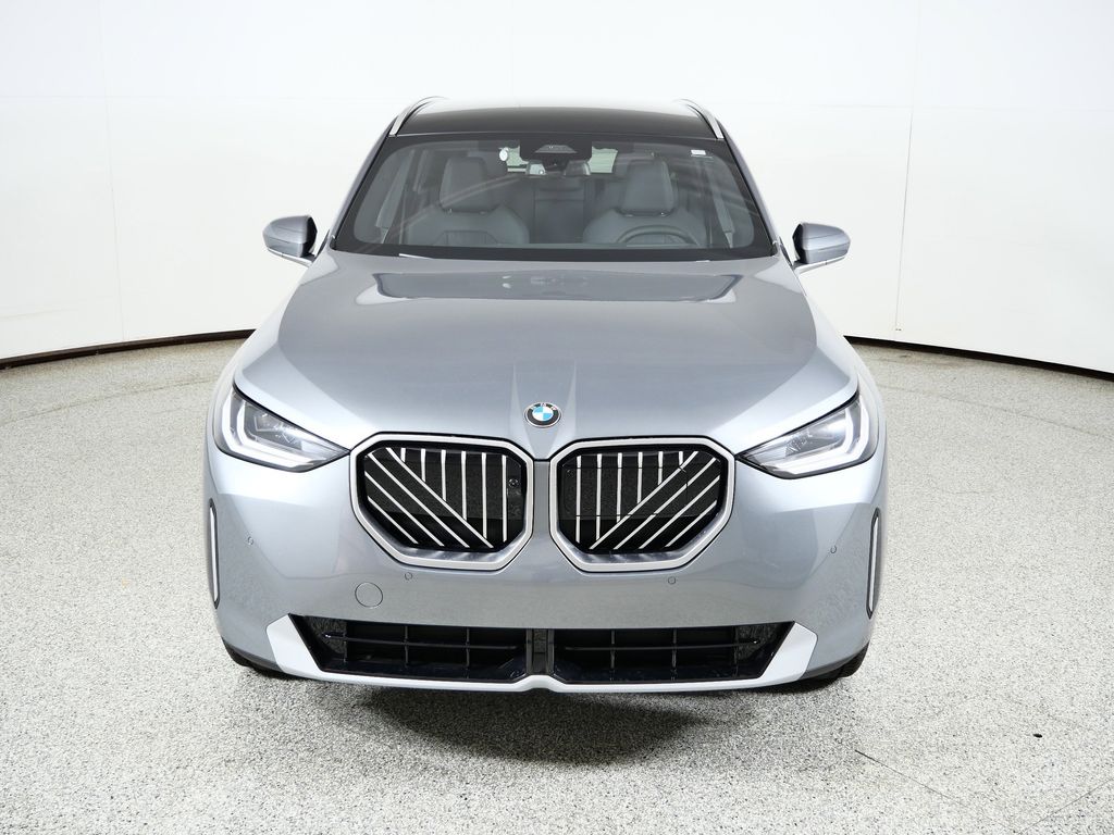 Thumbnail: 2026 BMW X3 - 16