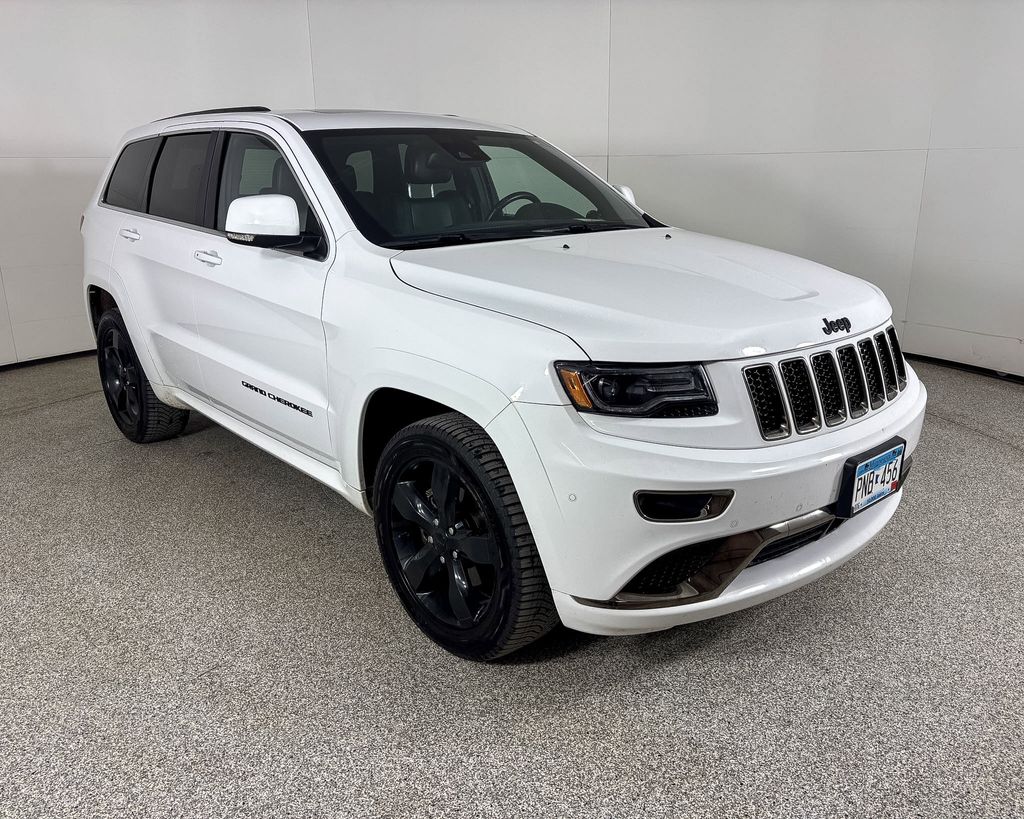 Thumbnail: 2016 Jeep Grand Cherokee - 4